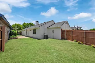 1019 Sanders Dr, Duncanville, TX 75137 - Photo 25