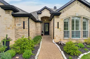 2307 Creekedge Ct, Corinth, TX 76210 - Photo 3