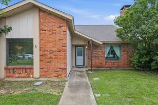 3611 Luallen Dr, Carrollton, TX 75007 - Photo 7