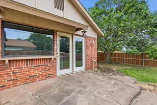 3611 Luallen Dr, Carrollton, TX 75007 - Photo 35