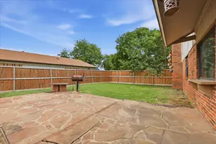 3611 Luallen Dr, Carrollton, TX 75007 - Photo 33