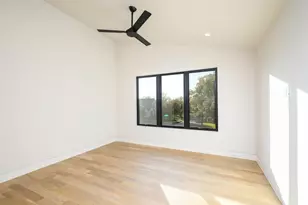 10142 Coppedge Ln, Dallas, TX 75229 - Photo 33