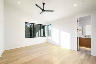 10142 Coppedge Lane, Dallas, TX 75229 - Photo 35