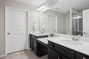 2054 Marsh Point Dr, Frisco, TX 75036 - Photo 11