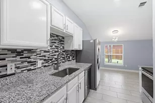4208 Ocho Rios Dr, Fort Worth, TX 76137 - Photo 13