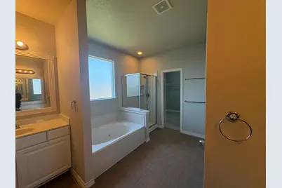 1146 Twilight Drive, Lewisville, TX 75056 - Photo 9