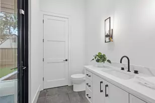 3624 N Fitzhugh Ave, Dallas, TX 75204 - Photo 9
