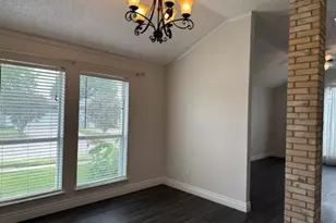 5900 Aloe Ct, Arlington, TX 76017 - Photo 5