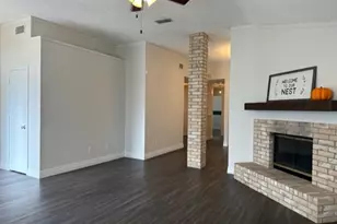 5900 Aloe Ct, Arlington, TX 76017 - Photo 3
