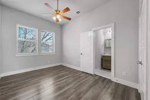 204 N Getzendaner St, Waxahachie, TX 75165 - Photo 13