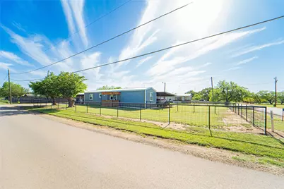 703 N Harvey Street, Breckenridge, TX 76424 - Photo 31