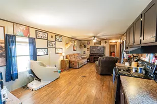 703 N Harvey St, Breckenridge, TX 76424 - Photo 9
