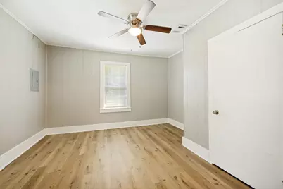 1201 E 3rd Avenue, Corsicana, TX 75110 - Photo 15