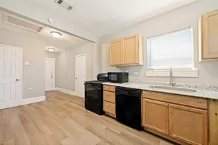 1201 E 3rd Ave, Corsicana, TX 75110 - Photo 13