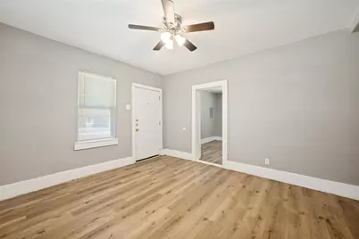1201 E 3rd Avenue, Corsicana, TX 75110 - Photo 17