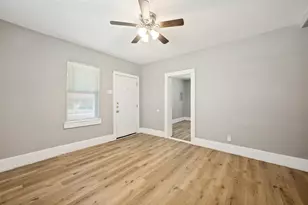1201 E 3rd Ave, Corsicana, TX 75110 - Photo 17