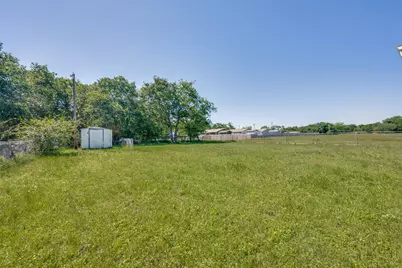 1201 E 3rd Avenue, Corsicana, TX 75110 - Photo 23