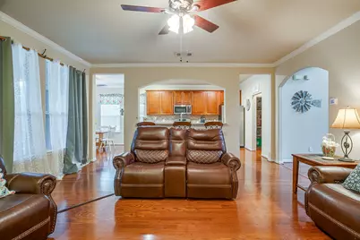 2952 Masters Court S, Burleson, TX 76028 - Photo 7