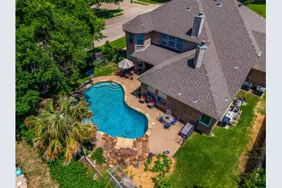 2952 Masters Court S, Burleson, TX 76028 - Photo 33