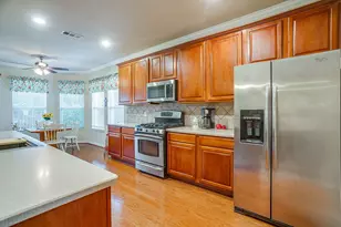 2952 Masters Ct S, Burleson, TX 76028 - Photo 9