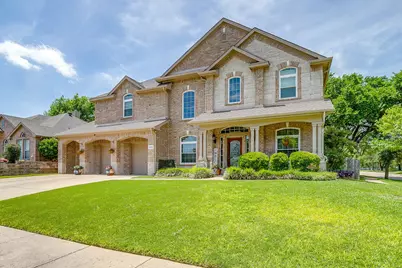 2952 Masters Court S, Burleson, TX 76028 - Photo 3