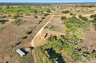 1491 Co Rd 319, Cleburne, TX 76033 - Photo 23