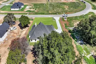 1012 Arbor Vista Dr, Azle, TX 76020 - Photo 9