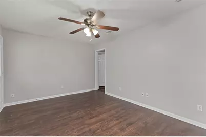 2103 Mercedes Road, Denton, TX 76205 - Photo 5