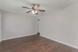 2103 Mercedes Rd, Denton, TX 76205 - Photo 5