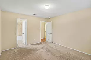 1865 Lynnwood Hills Dr, Fort Worth, TX 76112 - Photo 21