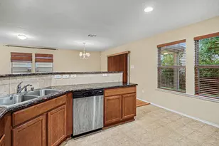 1865 Lynnwood Hills Dr, Fort Worth, TX 76112 - Photo 13