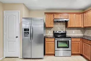 1865 Lynnwood Hills Dr, Fort Worth, TX 76112 - Photo 15