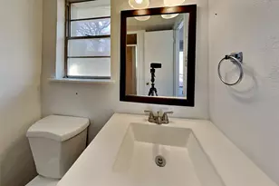 311 Lincolnshire Ct, Irving, TX 75061 - Photo 13