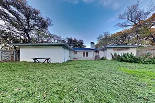 311 Lincolnshire Ct, Irving, TX 75061 - Photo 21