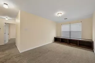 1253 Mountain Peak Dr, Fort Worth, TX 76052 - Photo 9