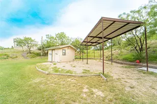 2162 Co Rd 208, Breckenridge, TX 76424 - Photo 23