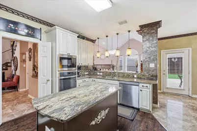 3027 Darlington Drive, Highland Village, TX 75077 - Photo 3