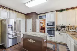 3027 Darlington Dr, Highland Village, TX 75077 - Photo 5