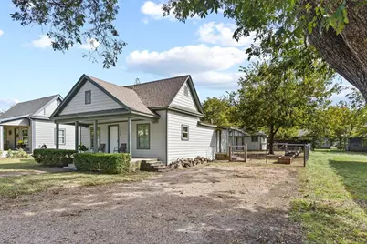 108 Holcombville Road, Tom Bean, TX 75489 - Photo 3