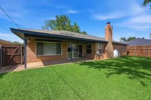 1100 Purdue Dr, Arlington, TX 76012 - Photo 25