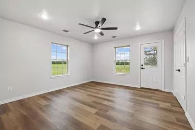 1250 County Road 2280, Telephone, TX 75488 - Photo 11