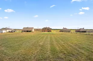 3340 Florance Rd, Ponder, TX 76259 - Photo 35