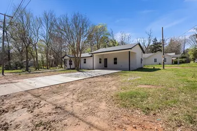 702 S Montgomery Street, Gilmer, TX 75644 - Photo 27