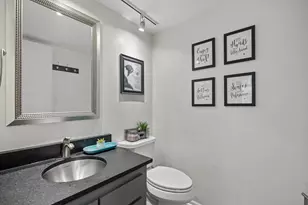 9503 Summerhill Ln, Dallas, TX 75238 - Photo 17