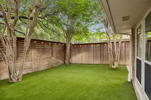 9503 Summerhill Ln, Dallas, TX 75238 - Photo 29