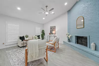 142 Kingsbridge Drive, Garland, TX 75040 - Photo 5