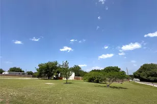 4113 Goliad Dr, Granbury, TX 76048 - Photo 7
