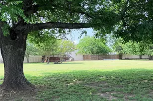 4113 Goliad Dr, Granbury, TX 76048 - Photo 39