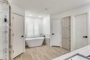 11905 Blue Creek Dr, Fort Worth, TX 76008 - Photo 17