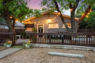 1028 N 4th St, Waco, TX 76707 - Photo 35